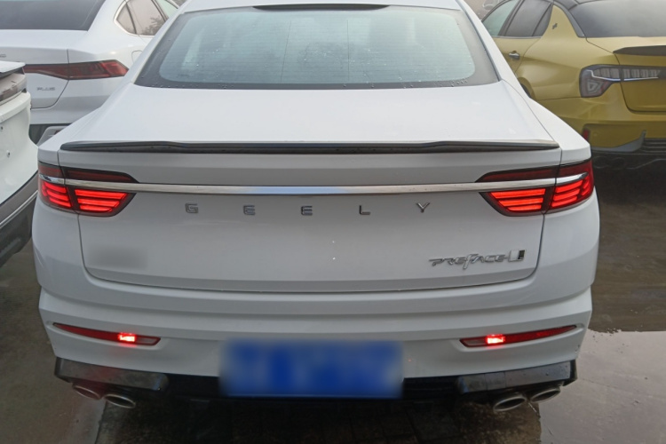 吉利汽车 星瑞 2025款 东方曜 1.5TD 昆仑版车身外观6