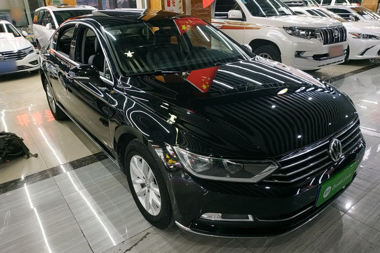 大众 迈腾 2017款 280TSI DSG 舒适型车身外观3