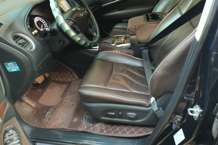 英菲尼迪QX60(进口) 2018款 2.5 S/C Hybrid 两驱卓越版 国VI中控内饰19