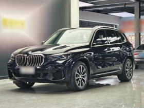 宝马X5(进口) 2022款 xDrive30i M运动套装