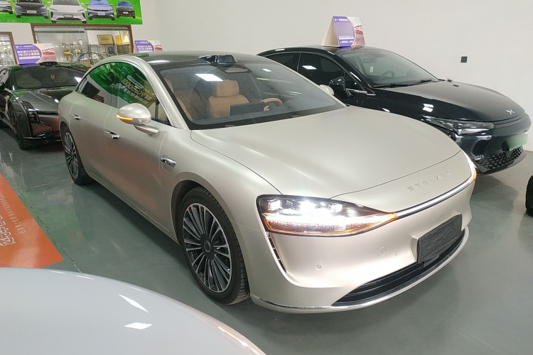 鸿蒙智行 享界S9 2024款 纯电 Ultra 四驱旗舰版车身外观6002