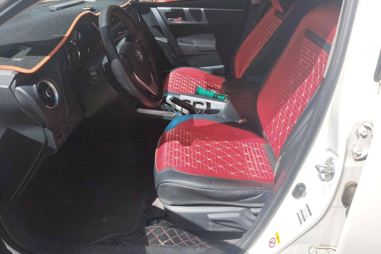 丰田 卡罗拉 2018款 1.2T S-CVT GL智享版中控内饰19