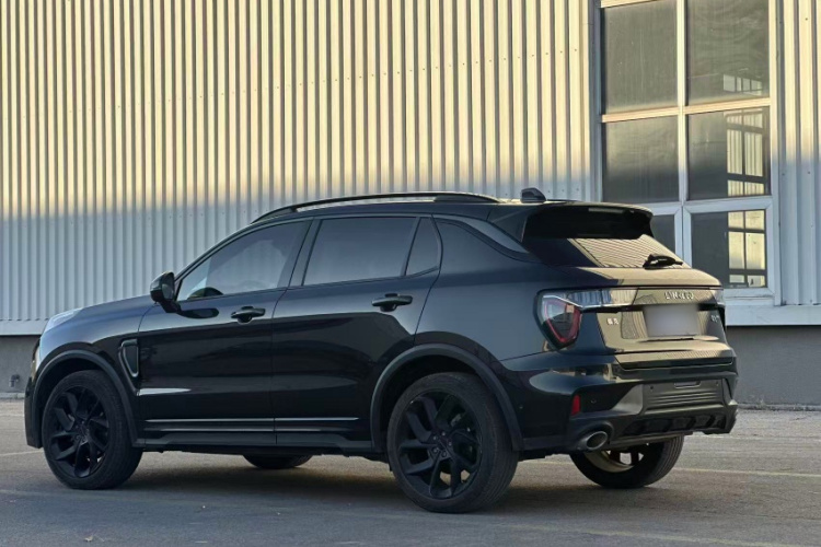 领克01 2021款 2.0TD 四驱暗夜版车身外观6009