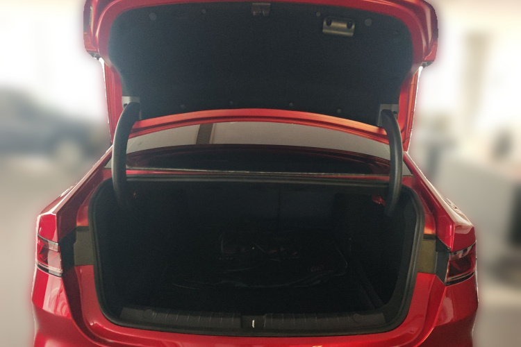 比亚迪 秦PLUS 2023款 冠军版 DM-i 55KM领先型中控内饰23