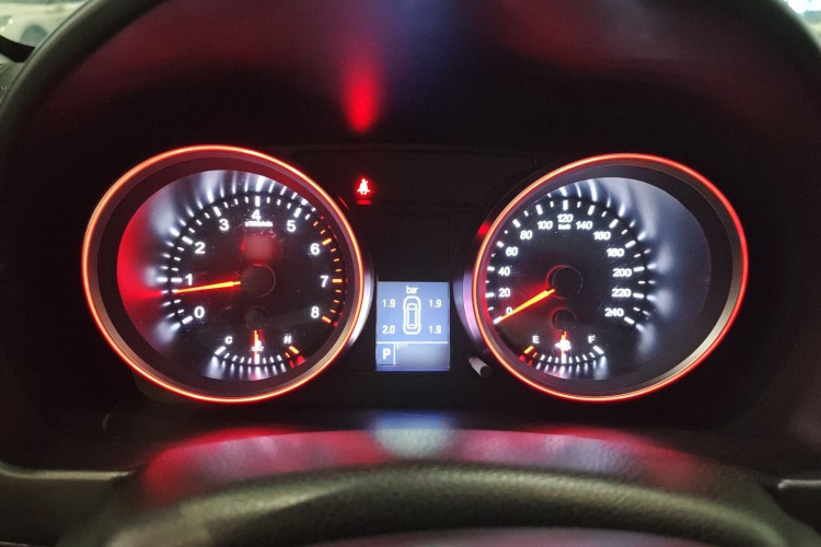 哈弗H6 2017款 红标 运动版 1.5T 自动两驱豪华型局部细节14