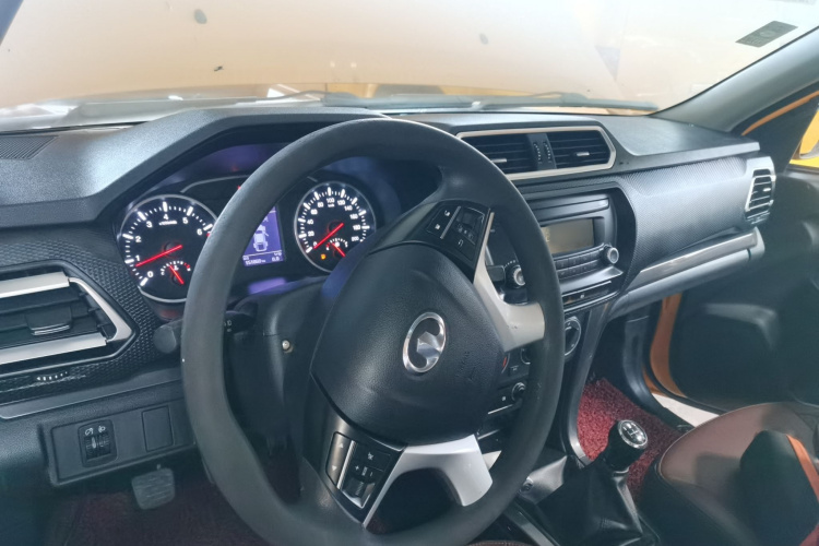 长城 风骏5 2020款 2.4L汽油两驱超值型大双排国VI 4K22D4M中控内饰7002