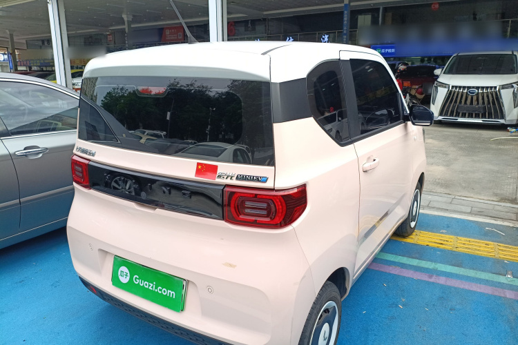 五菱汽车 宏光MINIEV 2022款 马卡龙时尚款 磷酸铁锂车身外观7