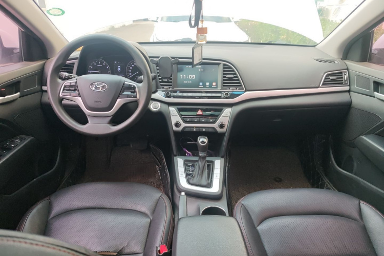 现代 领动 2016款 1.6L 自动智炫·精英型中控内饰12