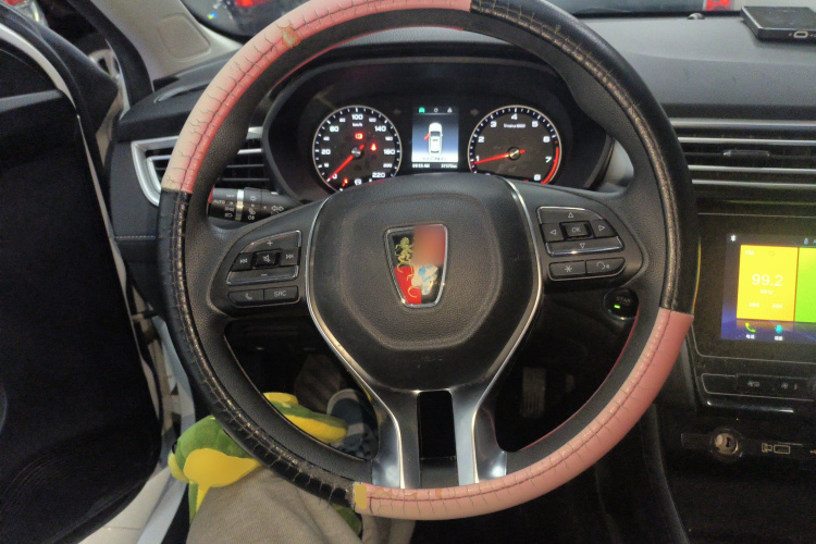 荣威i5 2019款 1.5L 手动4G互联领豪版中控内饰13