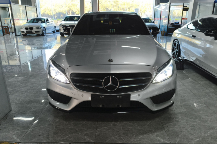 奔驰C级 2018款 C 200 运动版车身外观6001