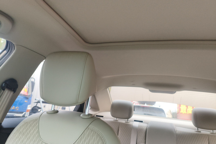 别克 英朗 2017款 15N 自动精英型中控内饰22