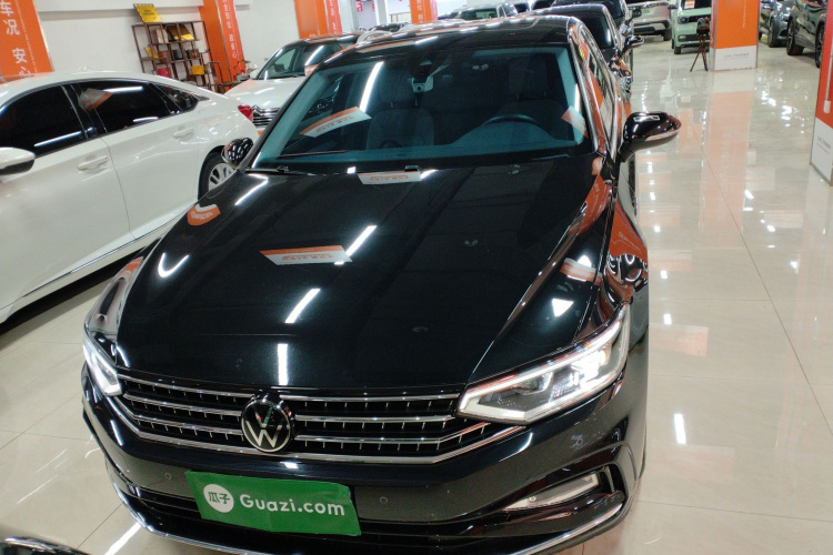 大众 迈腾 2023款 200万辆纪念版 330TSI DSG豪华型车身外观6001