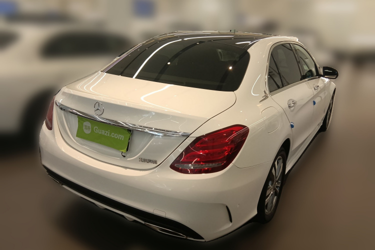 奔驰C级 2018款 C 200 L 运动版车身外观7