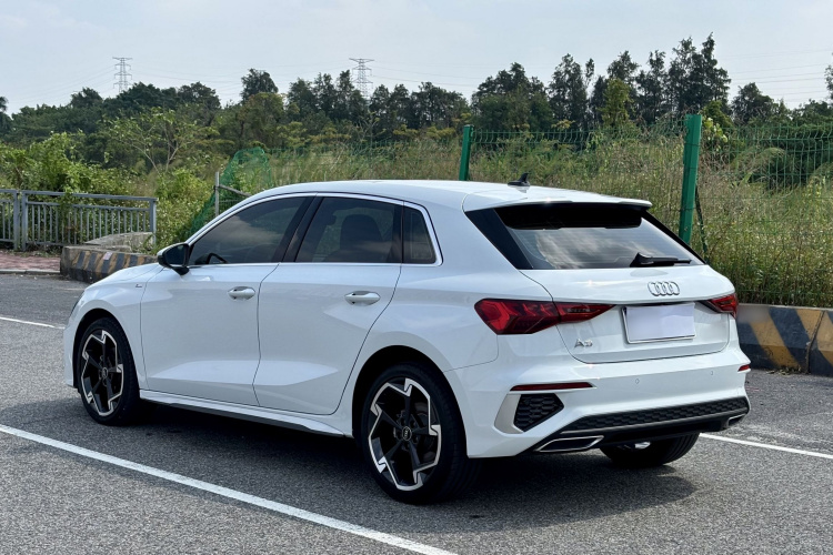 奥迪A3 2023款 改款 Sportback 35 TFSI 时尚运动型车身外观6006