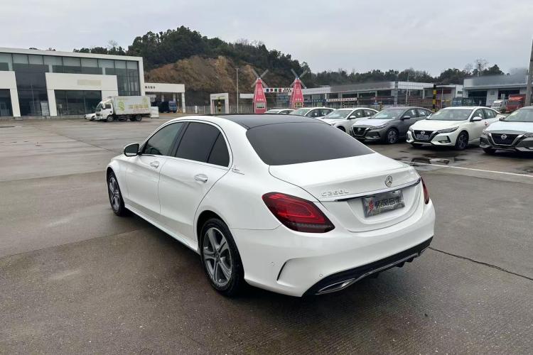奔驰C级 2021款 C 260 L 运动版车身外观6003