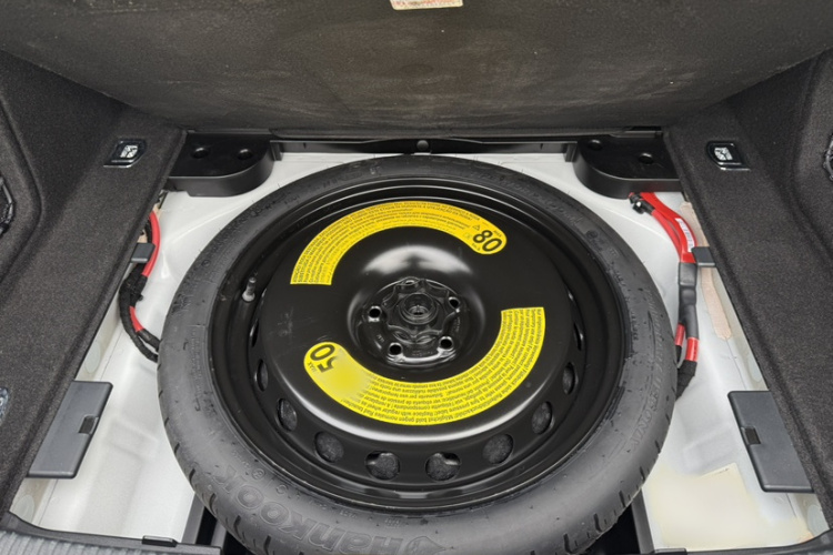 奥迪A4L 2018款 30周年年型 40 TFSI 时尚型中控内饰7003