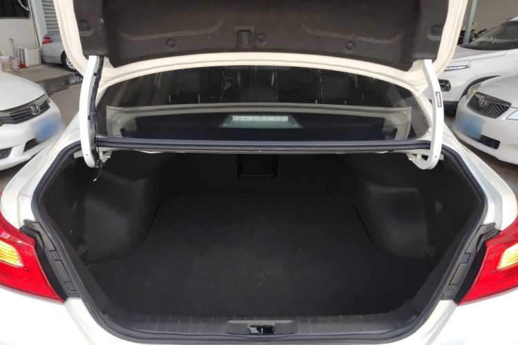 日产 天籁 2016款 改款 2.0L XL舒适版局部细节23