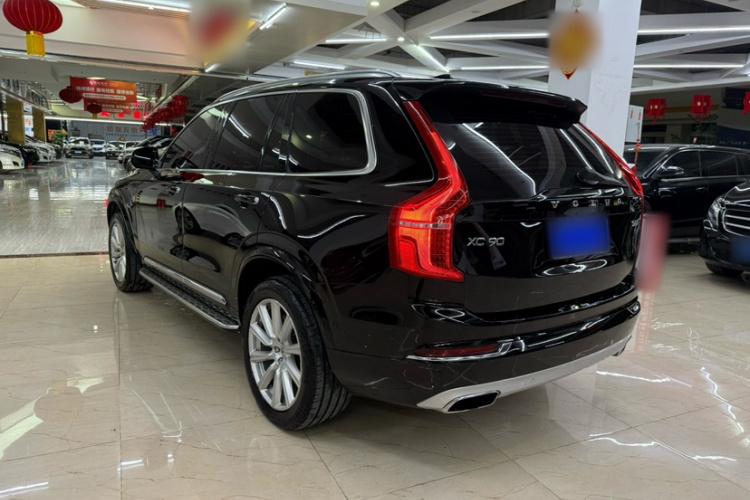 沃尔沃XC90 2018款 T6 智尊版 7座车身外观6003