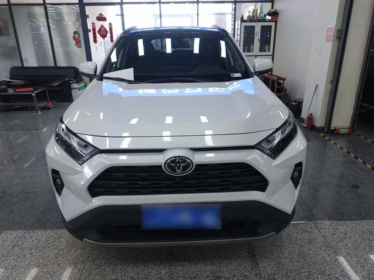 丰田 RAV4荣放 2023款 2.0L CVT两驱风尚Plus版(1)