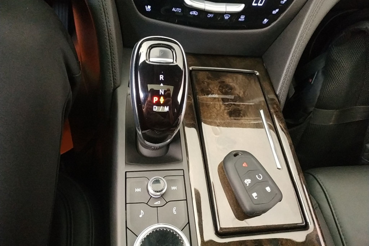 凯迪拉克CT6 2022款 28T 豪华型局部细节18