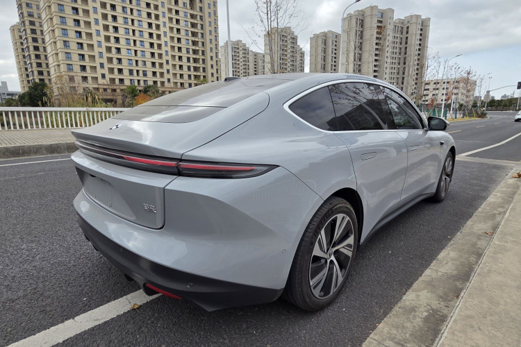 蔚来ET5 2024款 75kWh车身外观6006