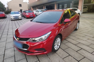 雪佛兰 科鲁兹 2018款 320 自动先锋天窗版