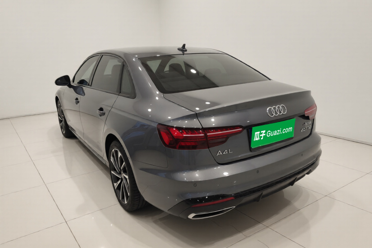 奥迪A4L 2023款 40 TFSI 豪华动感型车身外观5