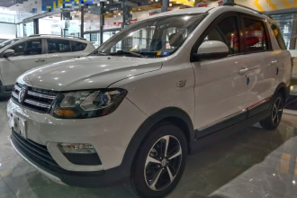 东风风光 风光370 2020款 S370 1.5L CVT豪华型 5座