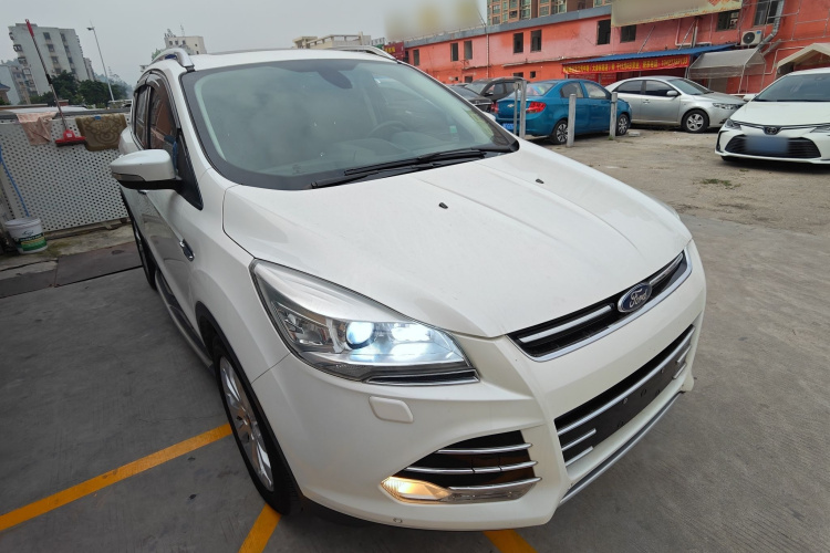 福特 翼虎 2015款 2.0L GTDi 四驱运动型车身外观3