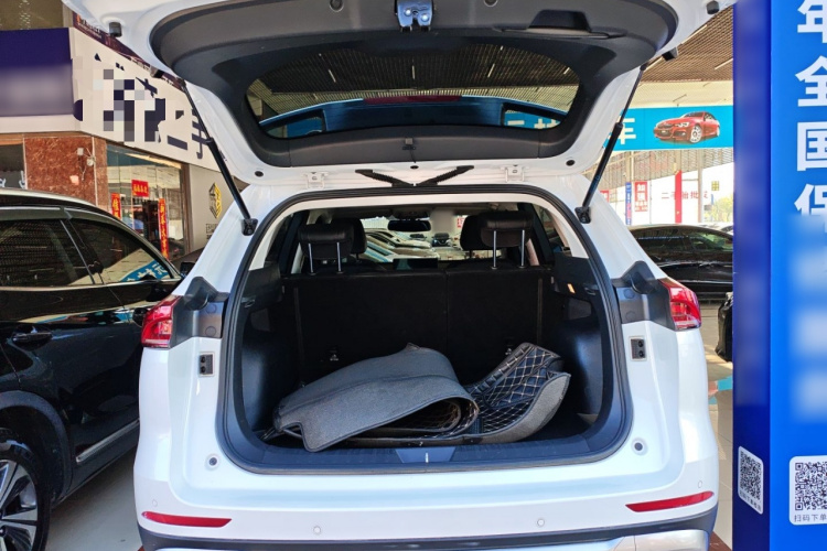 哈弗H6 2023款 国潮版 1.5T 自动都市版机舱底盘23