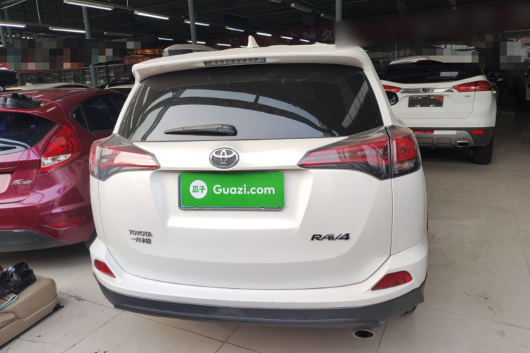 丰田 RAV4荣放 2019款 2.0L CVT两驱风尚版 国VI车身外观6