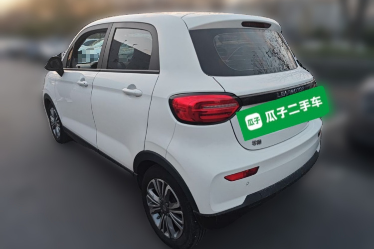 零跑汽车 零跑T03 2021款 400微糖版车身外观5