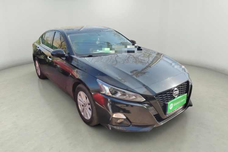 日产 天籁 2019款 2.0L XL 舒适版车身外观3