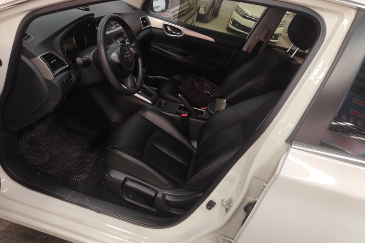 日产 轩逸 2021款 经典 1.6XL CVT豪华版局部细节19