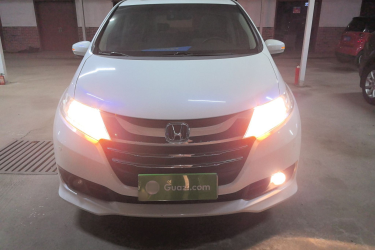 本田 奥德赛 2015款 改款 2.4L 豪华版车身外观2