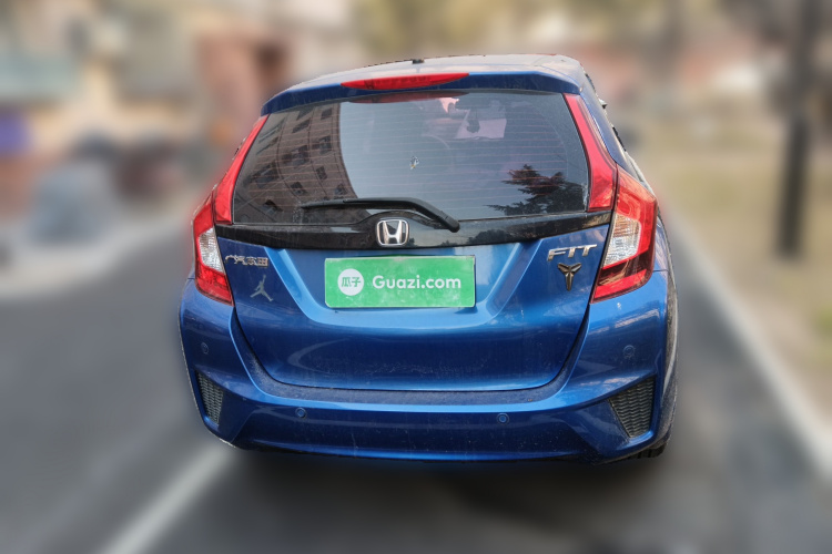 本田 飞度 2016款 1.5L LXS CVT舒适天窗版车身外观6