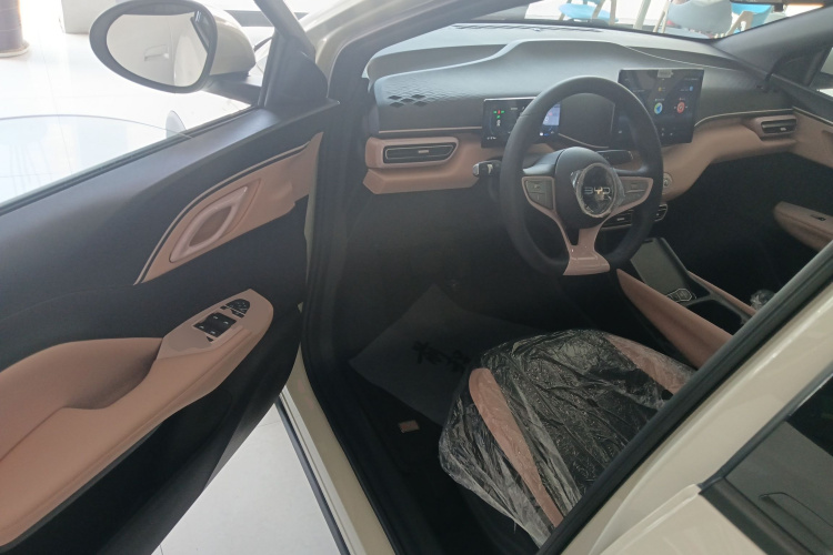 比亚迪 海鸥 2025款 305km 活力版中控内饰20