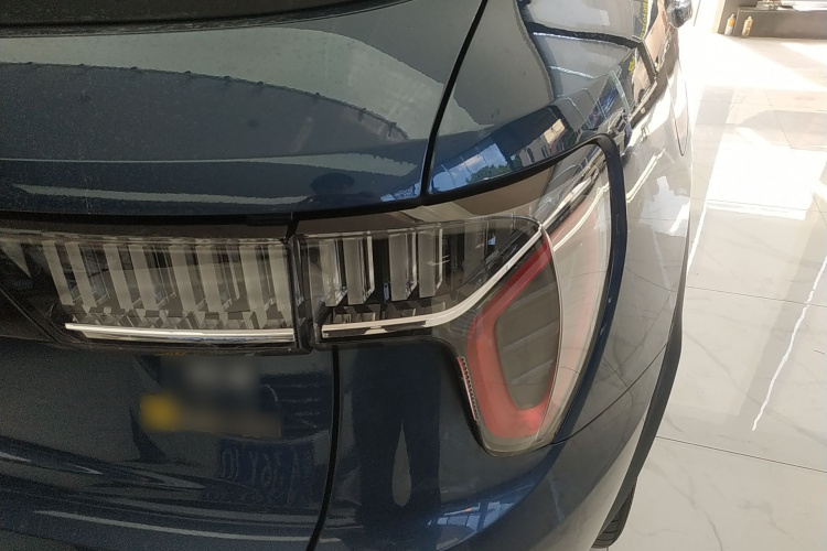 领克01 2019款 2.0T 两驱耀Pro版 国VI车身外观6006