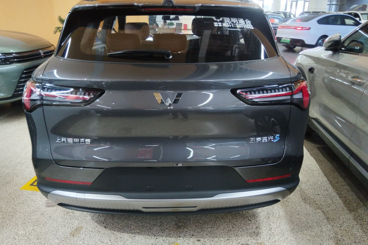 五菱汽车 五菱星光S 2025款 510km 旗舰型车身外观6