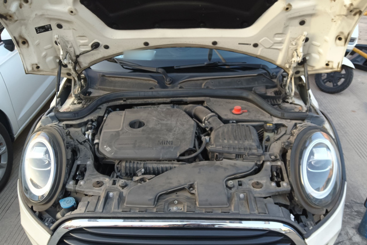 MINI 2019款 1.5T COOPER 经典派局部细节24
