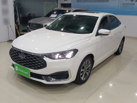 福特 福睿斯 2021款 1.5L 自动钻石版