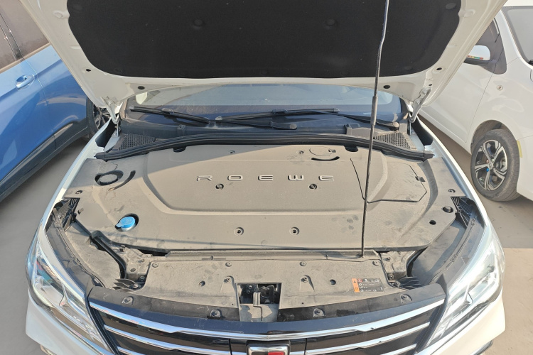 荣威Ei5 2020款 豪华版机舱底盘24