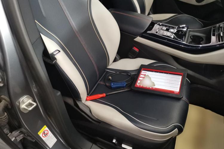 比亚迪 秦PLUS 2023款 冠军版 DM-i 120KM卓越型局部细节41