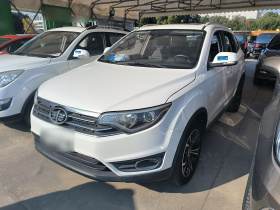 一汽 森雅R7 2016款 1.6L 自动尊贵型