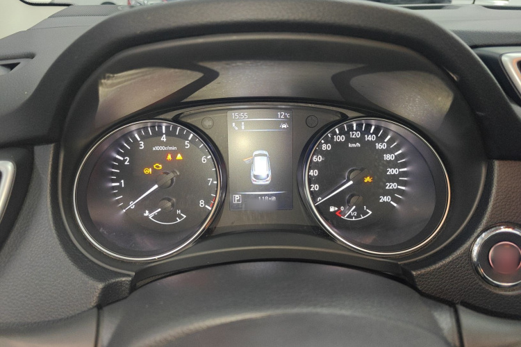 日产 逍客 2022款 2.0L CVT XV Prem豪华版局部细节14