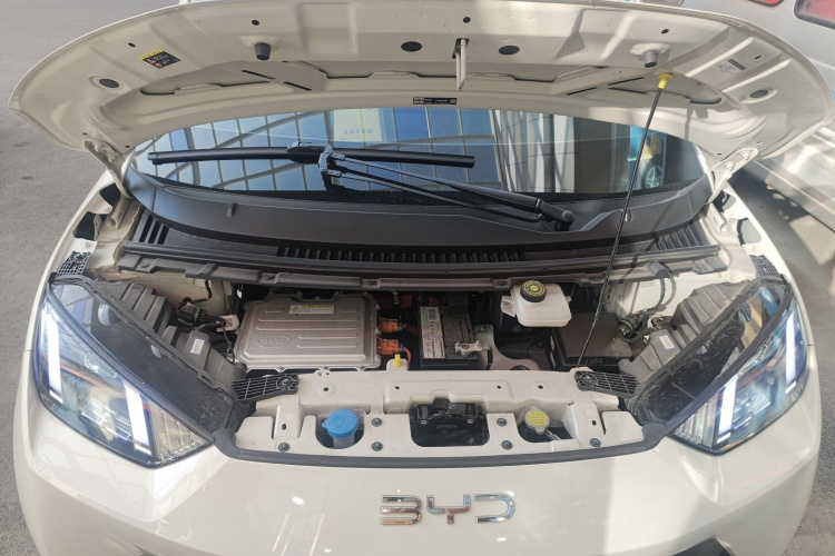 比亚迪 海鸥 2025款 305km 活力版机舱底盘24