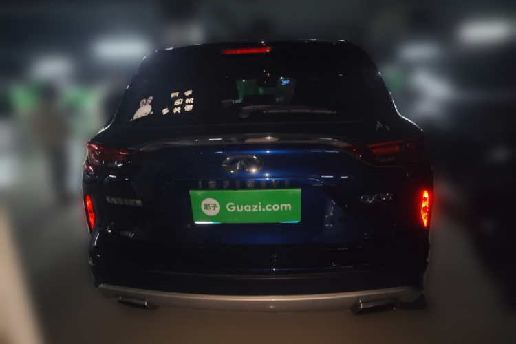 英菲尼迪QX50 2018款 2.0T 四驱菁英版车身外观6