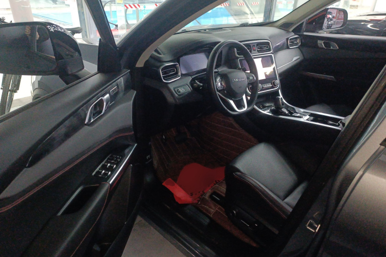 领克01 2019款 2.0T 两驱耀Pro版 国VI中控内饰7003