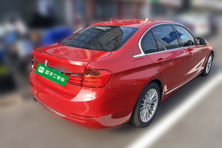 宝马3系 2014款 320Li 豪华设计套装车身外观7