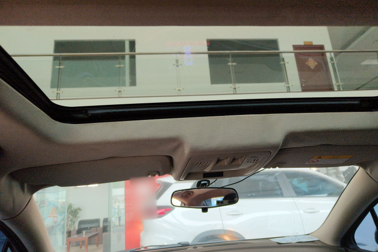 别克 威朗 2017款 三厢 15S 自动进取型中控内饰22